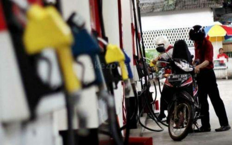 Siap-siap rogoh kocek di 2022, Pemerintah naikkan tarif listrik, BBM hingga LPG