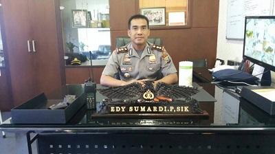 Wakapolresta Pekanbaru Ingatkan Masyarakat Terhadap Penipuan IT