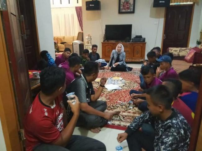 Korwil Tak Bertanggung Jawab, Tim U-14 Riau Nyaris Terlantar di Bali