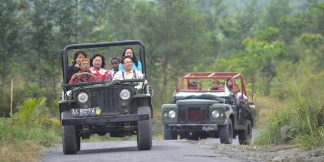 Meski status waspada, wisata di lereng Merapi tetap jadi primadona