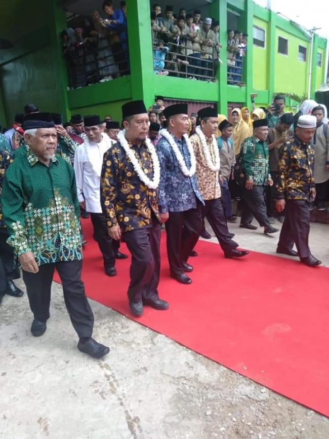Acara Peletakan Batu Pertama Muallimin Kampar, dihadiri oleh Mendiknas