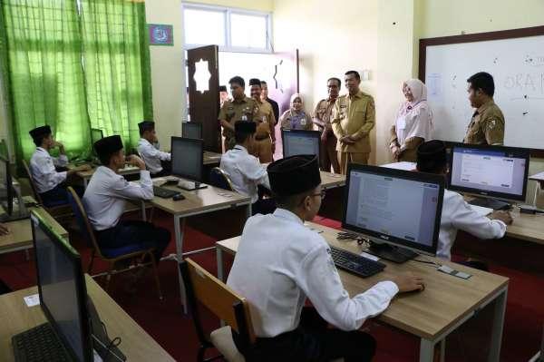 Sosialisasikan 4 Pilar MPR RI, Mahasiswa Kritisisasi Kondisi Negara Saat Ini