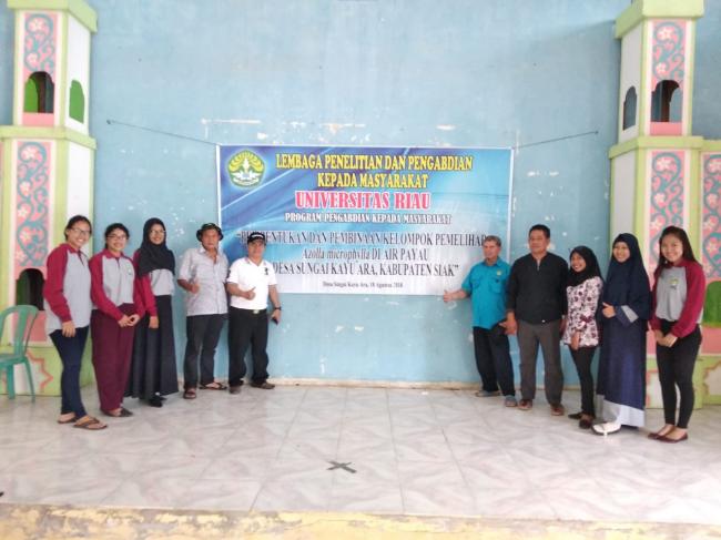 Turun ke masyarakat, Dosen FPK UNRI lakukan penyuluhan tanaman Azolla microphylla