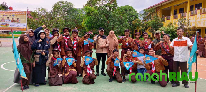 SMP Juara Pekanbaru sabet Piala Pramuka Penggalang se Bukit Raya
