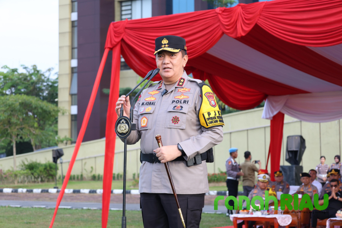 Kapolda Riau Pimpin Apel Gelar Pasukan Operasi Keselamatan Lancang Kuning 2025