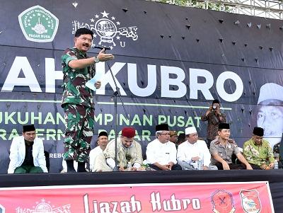 Panglima TNI :  Santri Miliki Andil Besar Dalam Perjuangan Kemerdekaan RI
