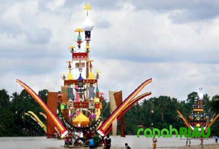 Dinas Pariwisata Kuansing Akan Setarakan Tradisi Parahu Baganduang dengan Pacu Jalur