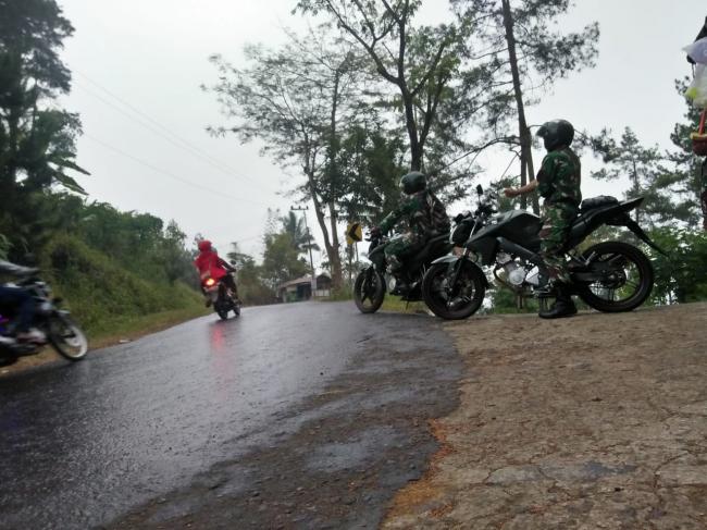  Meski Hujan, Dandim Trenggalek Datangi Lokasi