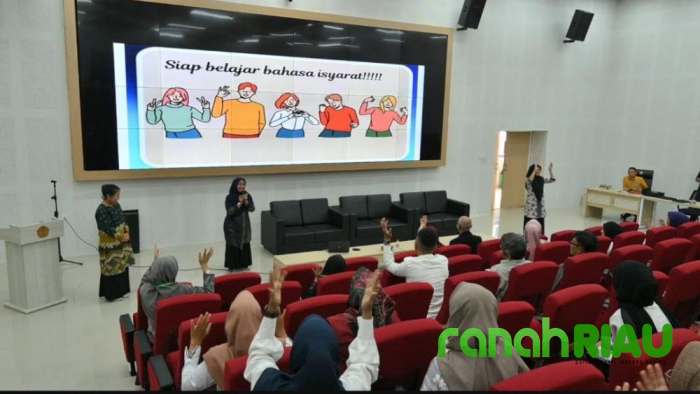 Dukung Perguruan Tinggi Inklusif dan Ramah Disabilitas, UNRI bekali dosen dengan Bahasa Isyarat 