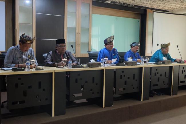 Pasokan Melimpah Dari Filipina, Faktor Eksternal Hambat Ekspor Kelapa Inhil