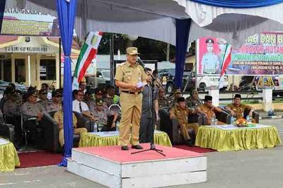 Pimpin Apel Pengamanan Pacu Jalur Kuansing, Wabup: Tetap Jaga Solidaritas dan Kebersamaan 