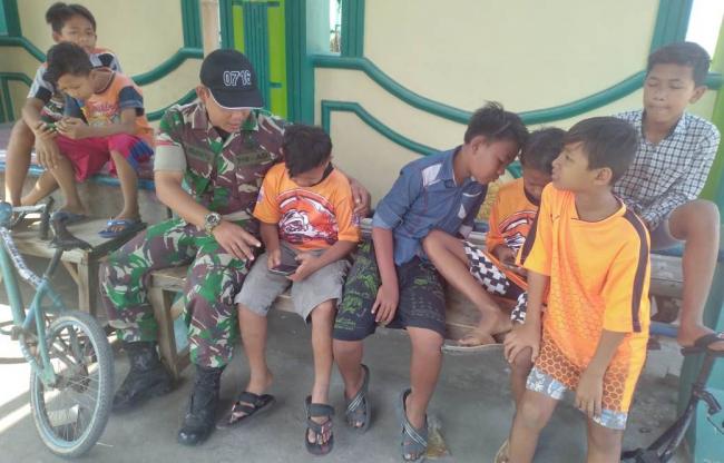 Baru Pra TMMD, Anak-anak Sudah Begitu Lekat Dengan Sosok Tentara