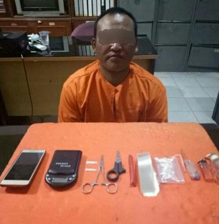 Dua Paket Sabu Kecil Ini, Antarkan AK Nginap Di Penjara...
