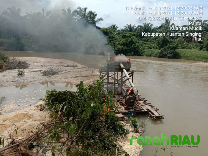 Polsek Kuantan Mudik Musnahkan Dua Unit Mesin Dompeng