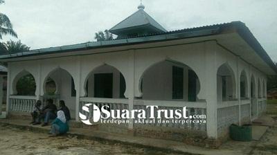 Sedihhh.. Masih Ada Masjid Yang Tidak Diperhatikan, Ini Salah satunya