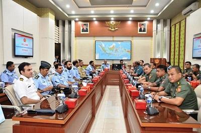 Kapuskersin TNI Terima Kunjungan Delegasi Pakistan Air War College