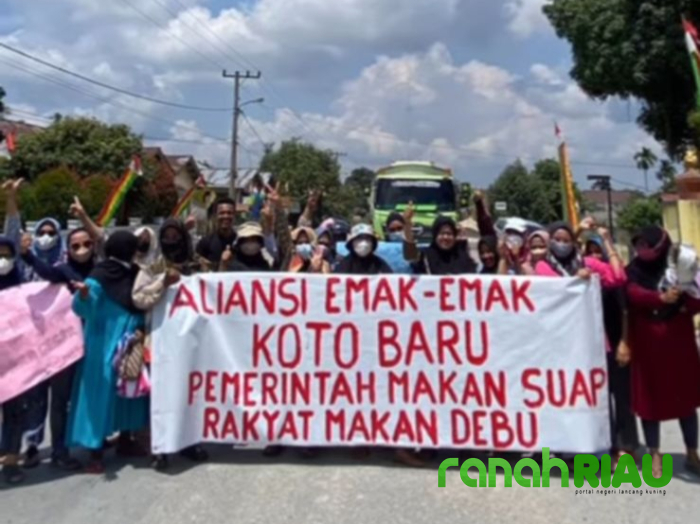 Camat Singingi Hilir Gentleman Hadapi Ratusan Massa Aksi di Koto Baru