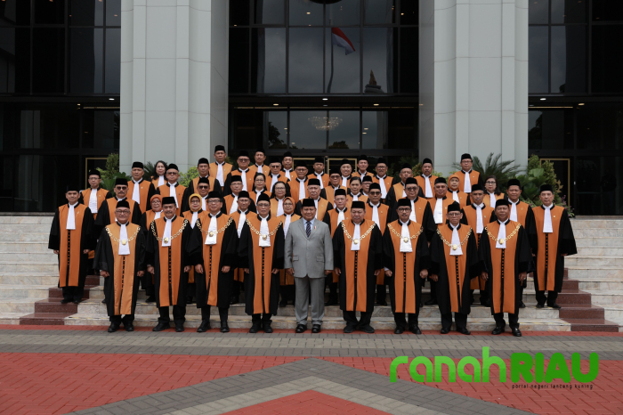 Prabowo: Saya Mengerti betapa berat Beban para Hakim