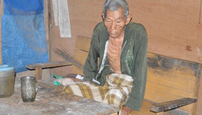 Ini Sosok Warga Yang Rumahnya Akan Direhab TNI