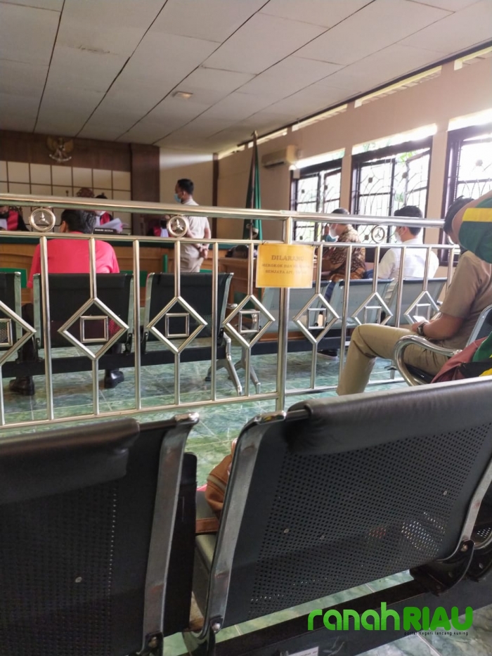 L Sinaga : Ganti Rugi Tanah Pembangunan Jalan Tol Pekanbaru - Dumai Sebanyak 60 KK Belum Usai