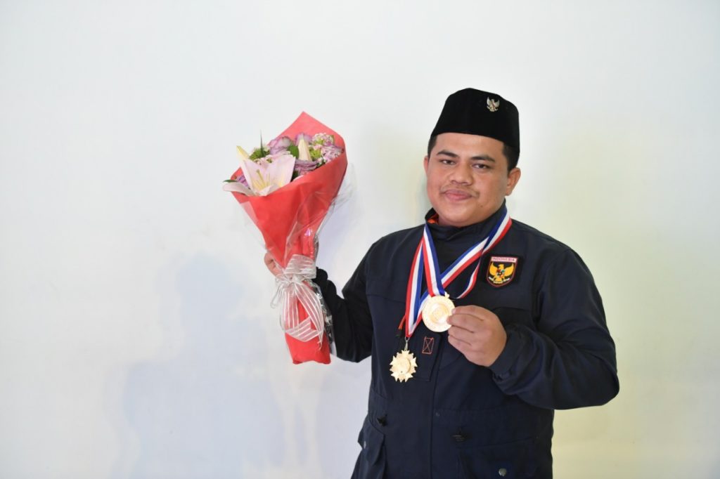 Viral dengan Prestasi mendunia, pemuda ini ingin bertemu Jokowi