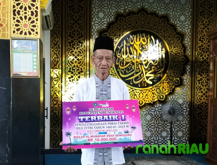 Pengurus Masjid Al-Mubarak Desa Senggoro Ucapkan Terima Kasih kepada Bupati Bengkalis