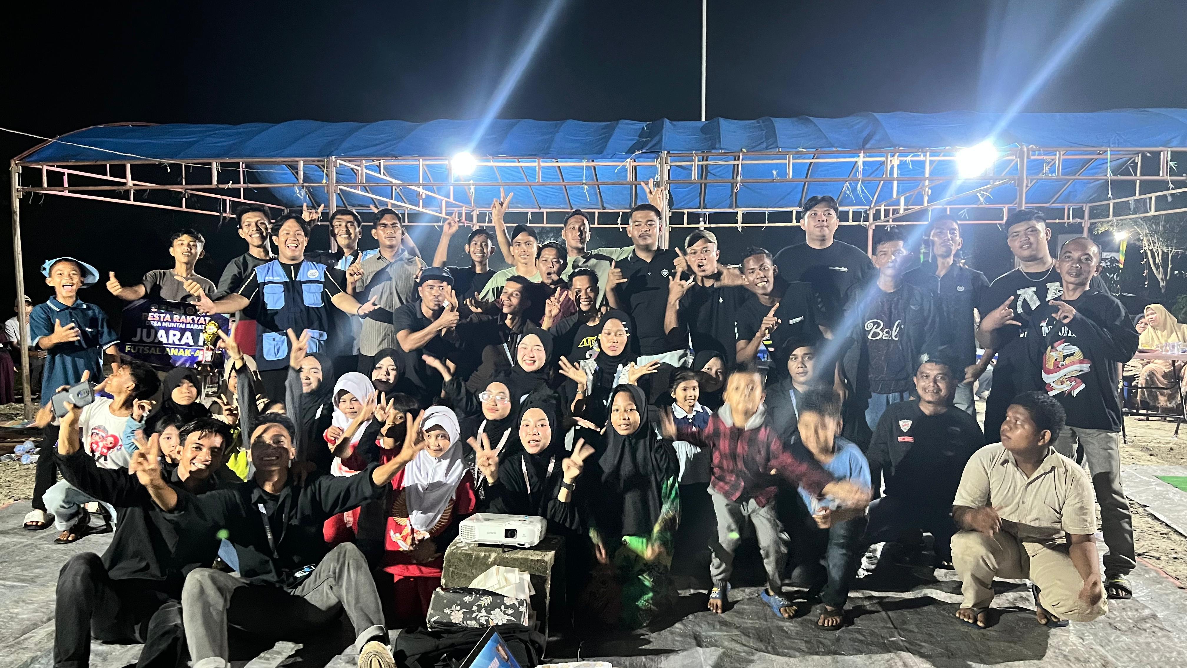 Pisah Haru Mahasiswa KKN Universitas Riau di Desa Muntai Barat