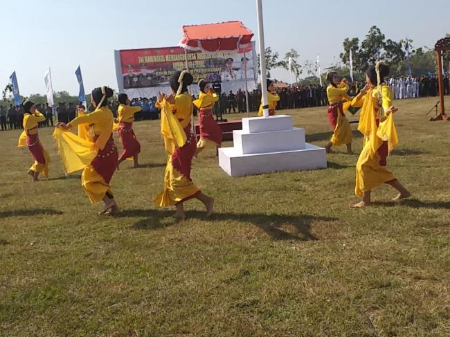 Masyarakat Antusias Berhari Raya Dengan Wabup Bengkalis