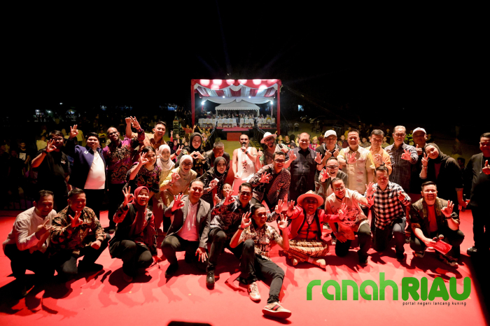 Masyarakat Hingga Tokoh Terkenal Hadiri Malam Puncak HUT Bhayangkara ke-79 Polres Bengkalis