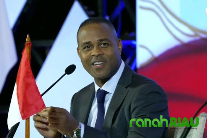 Ungkapan Kluivert Pelatih yang Layak Dijuluki si Paling Lokal Pride: Pemain Asli Indonesia aka