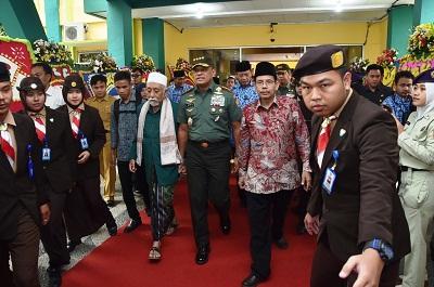 Jangan Ikuti Kelompok Yang Ingin Merubah Pancasila