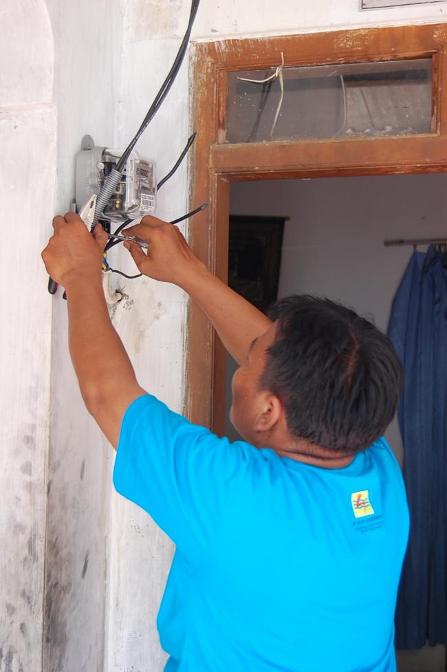 Awass, Jangan Terima Pemasangan Instalasi atau KWH Tanpa Biro Yang Resmi