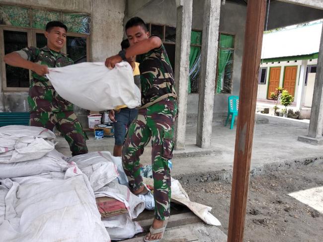 Bahu Dan Semangat Jadi Tumpuan  