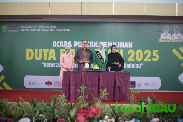 Pesan khusus Mantan Gubri Rusli Zainal dalam Hari Jadi ke-17 Perpustakaan Soeman HS