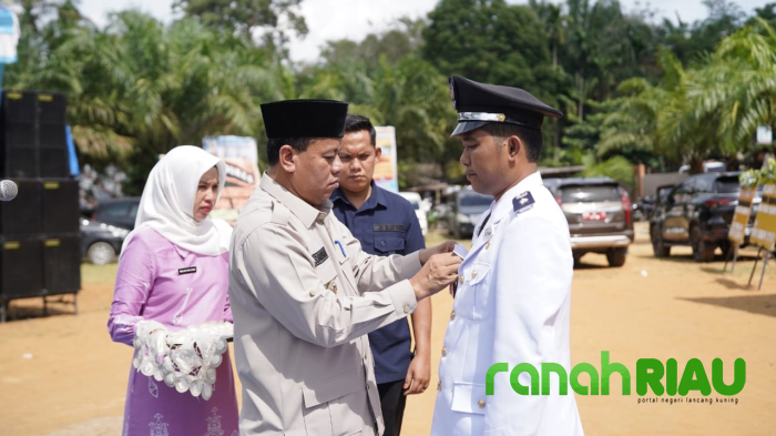 PAW Kades Dusun Tuo Resmi Dilantik, Plt Bupati : Amanat Ini Jangan Disalahgunakan
