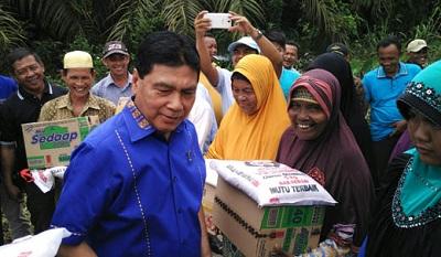 Achmad Siap Maju Pilgubri Tapi tunggu Hasil Survai