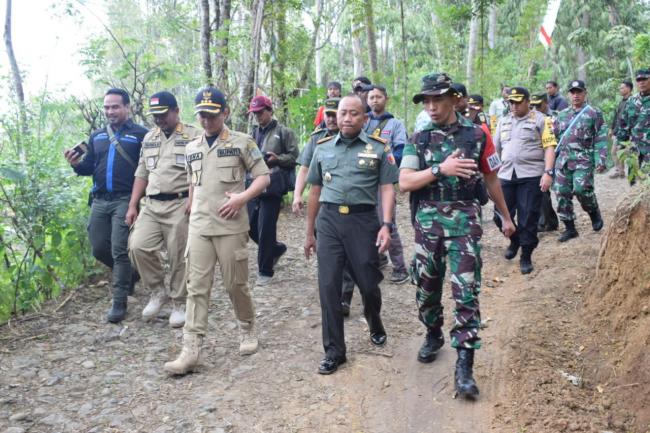Begal Sadis di Rohul Setubuhi Korbanya di Depan Pacar Dan Rampas Sepeda Motor