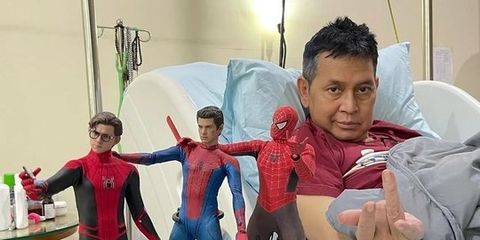 Innalillah... Penulis Novel Lupus, Hilman Hariwijaya meninggal Dunia