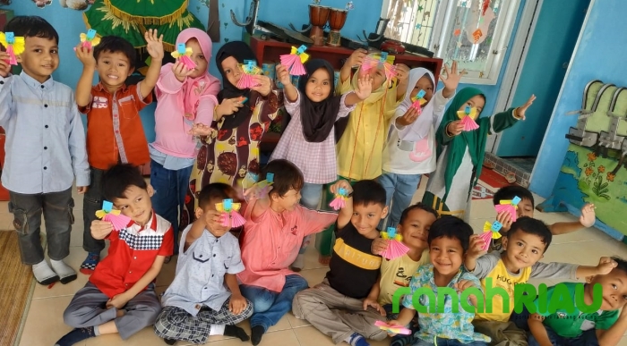 Kita Anak Indonesia, Kita Gembira