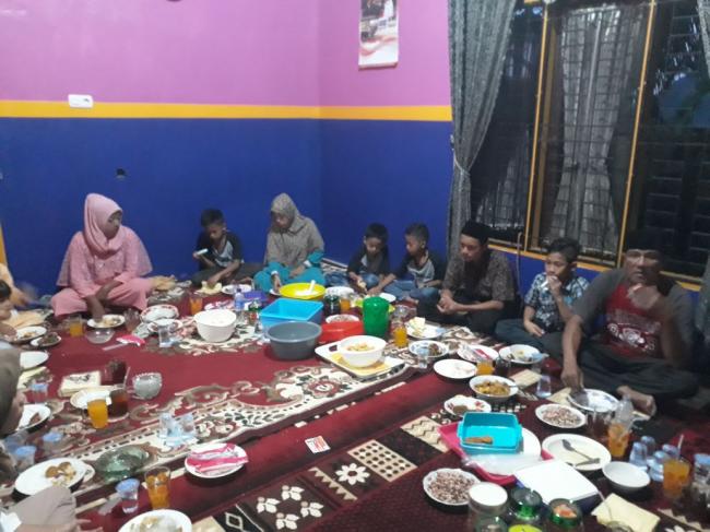 Patut Ditiru, Kepala Desa Rantau Sialang Punya Tradisi Peduli Anak Yatim