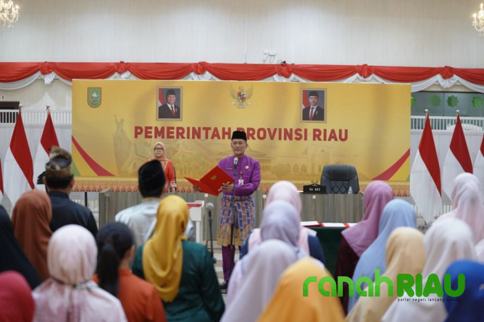 Pj Sekdaprov Riau Lantik 77 Pejabat Fungsional, Berikut Daftar Namanya