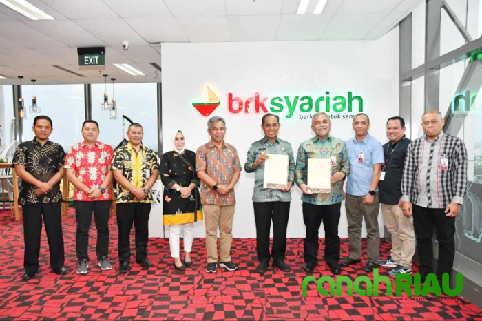 Pj Bupati Inhil Tegaskan seluruh OPD gunakan BRK Syariah untuk Layanan Jasa Perbankan