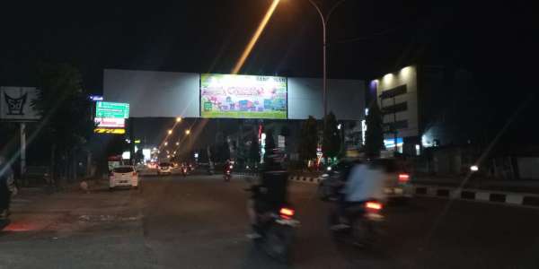 Iklan di Bando Tuanku Tambusai Kembali Tayang 