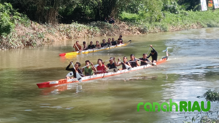 64 Buah Jalur Berlaga Hari Ini di Tepian Beringin Desa Pantai