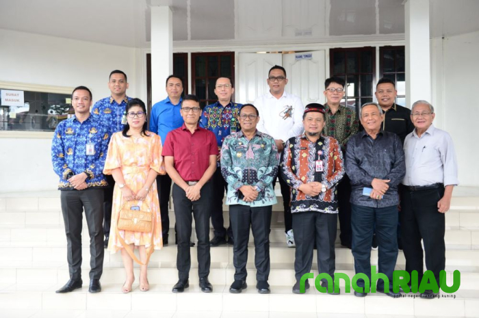 Terima Audiensi Panitia Natal Oikumene Riau 2024, Ini Pesan Pj Gubenur Riau Rahman Hadi 