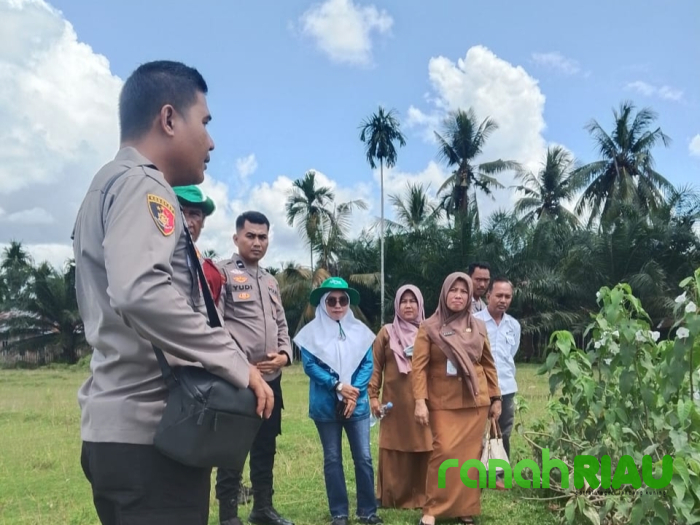 Kapolsek Cerenti Cek Lahan 6 Hektare untuk Dukung Ketahanan Pangan Nasional