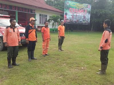 Lebih 4 Hektar Kebun Sawit Dan Semak Belukar Terbakar