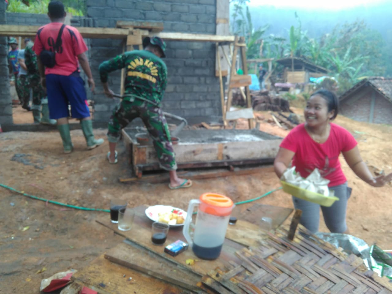 TMMD Datang,  Dagangan Tyas Yuliana Ramai