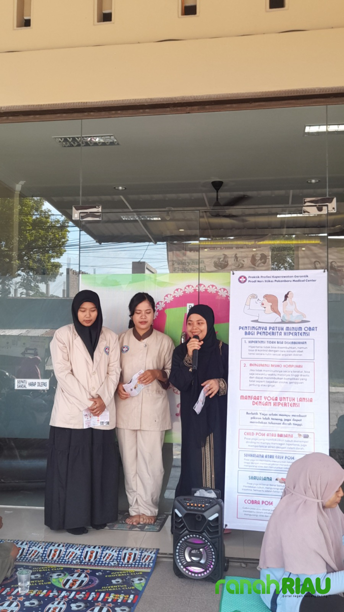 Penyuluhan Pentingnya rutin Minum Obat bagi Penderita Hipertensi Lansia di Klinik dr Dini Zulanda