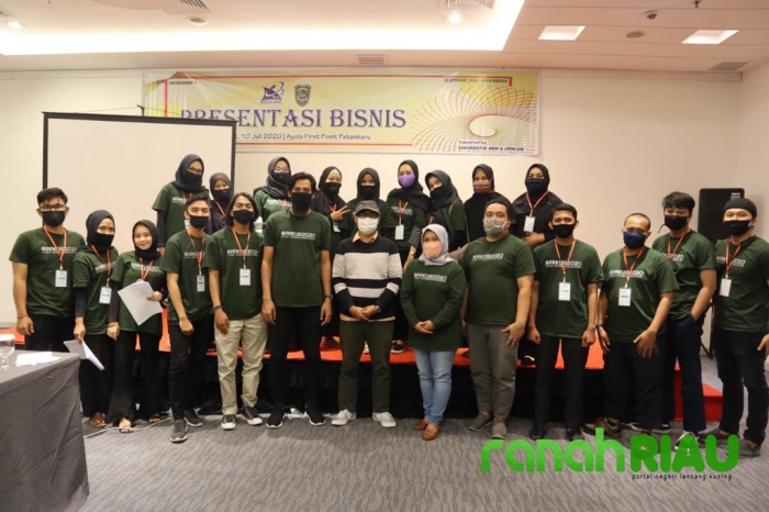 Workshop Presentasi Bisnis bagi para Entrepreneur Muda di Universitas Islam Riau